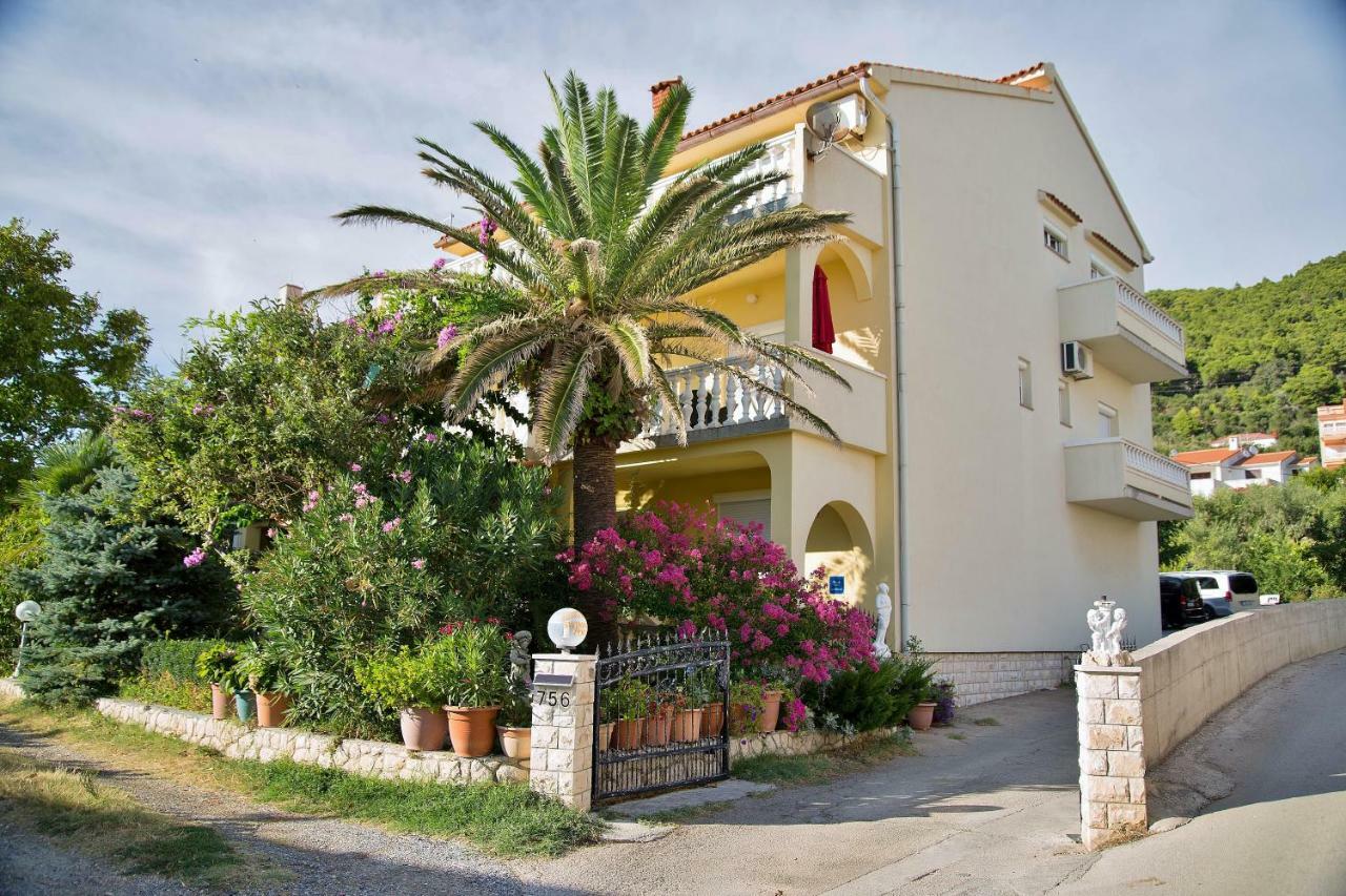 Apartments Bosiljka Rab Town Exterior foto